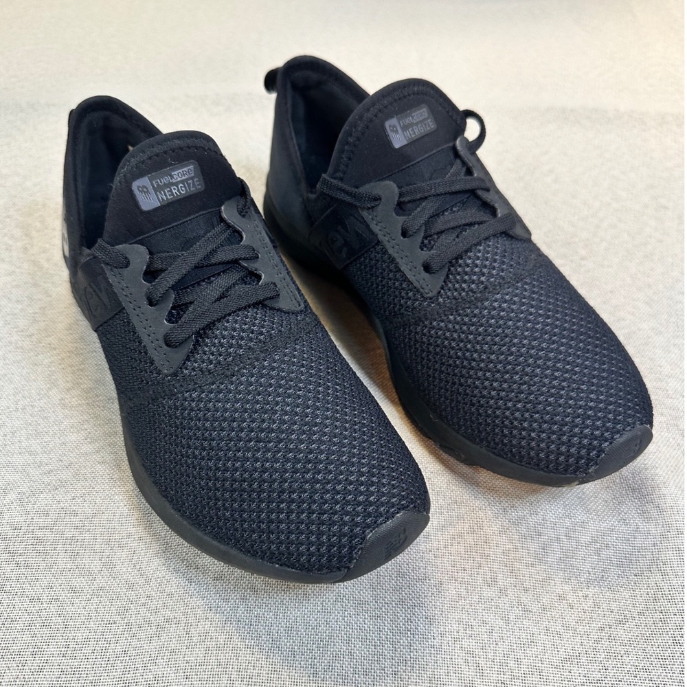New Balance FuelCore Nergize Womens 8 Black Mesh Training Sneakers WXNRGSK Shoes